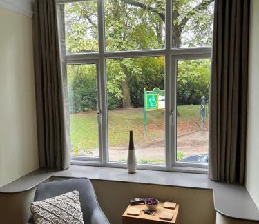Padfield House | Park Lodge with Hot Tub