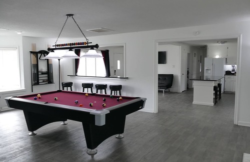 Brogden House | PARKER PLACE - Great for Business or Pleasure!