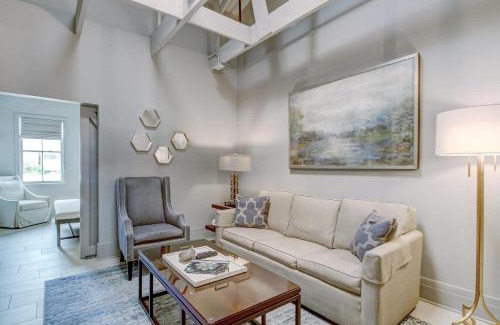 Historic District - North Apartment | Parker's Collection Estate