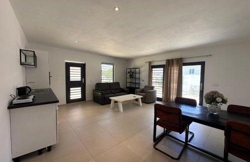 Grote Berg Apartment | Parkiet Apartment - Regal Rentals Curacao