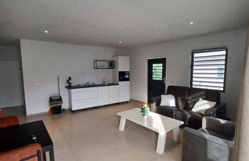 Grote Berg Apartment | Parkiet Apartment - Regal Rentals Curacao