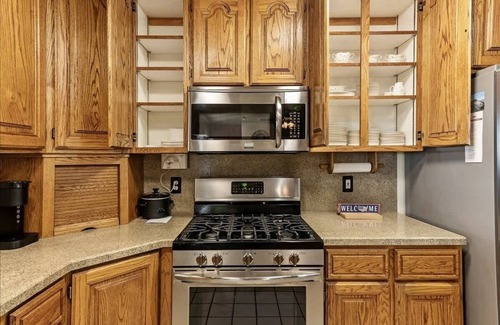 North Ogden House | Parks Close By, Big Private Yard, Ogden Canyon