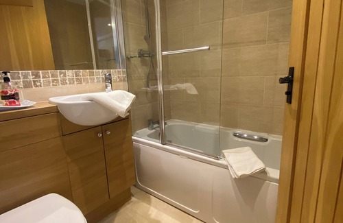 Pollington Bed & Breakfast | Parkside Guest House
