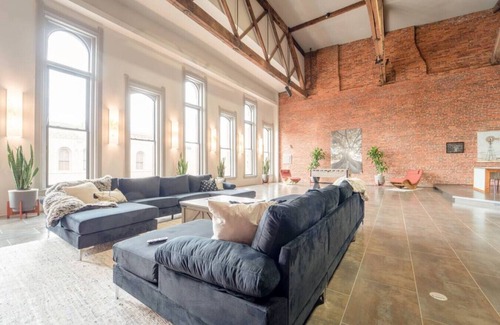 Binghamton Apartment | Parlor City Estate: Luxury Loft W/ Hot Tub & Gym
