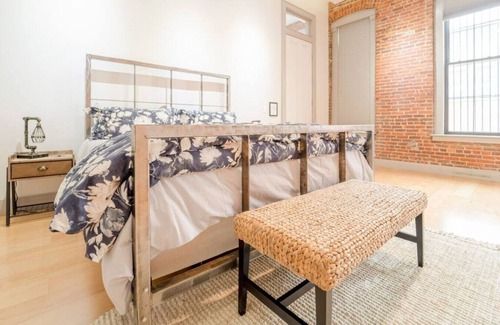 Binghamton Apartment | Parlor City Estate: Luxury Loft W/ Hot Tub & Gym