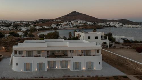 Logaras House | Paros Melodia Apartments