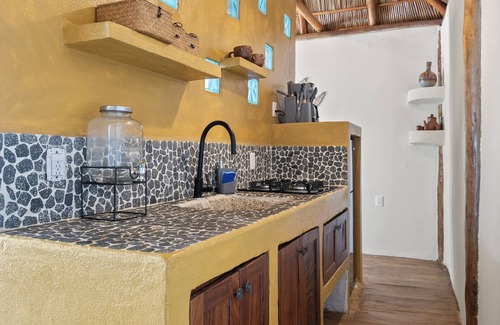 Puerto Vallarta Cabin | PAROTA CABAÑA (OCEANFRONT WITH PRIVATE POOL)