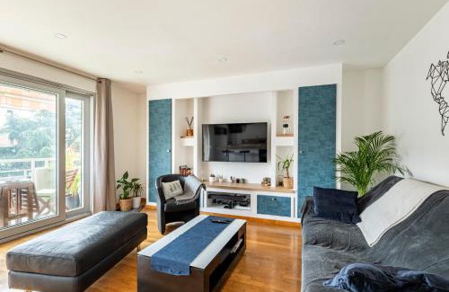 Charmettes - Bellecombe Apartment | Part-Dieu - Option Parking