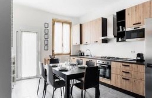 Crescenzago Apartment | Paruta 22