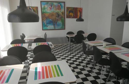Kolind Bed & Breakfast | Pasescia Bed and Breakfast.
