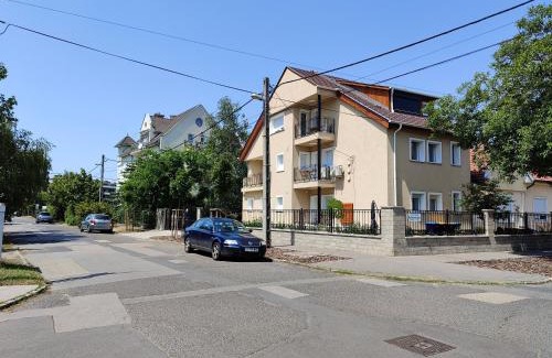 Alsorakos Apartment | Paskal-Lux Apartments with Free Parking and AC