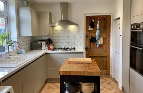 Shrewsbury House | Pass the Keys | 3 Bedroom home, within walking distance of town
