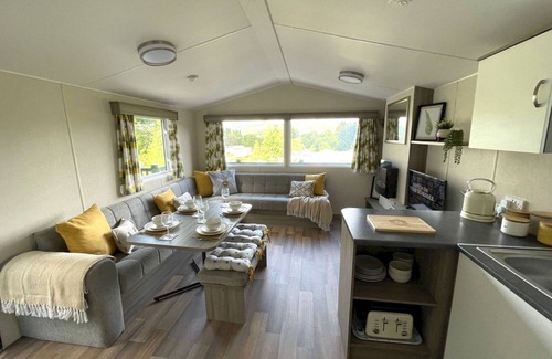 Beattock House | Pass the Keys | Beautiful 3BR Holiday Home in Stunning Location