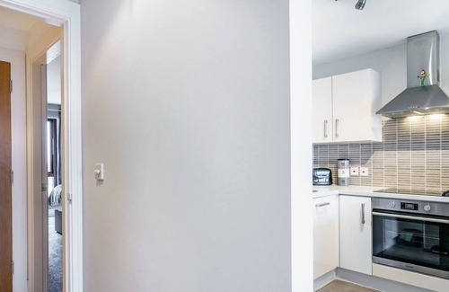 Belfast Apartment | Pass the Keys | City Centre | Cityscape & Sunset Views