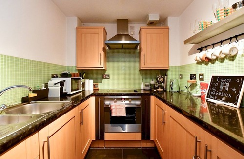 Grangetown Apartment | Pass the Keys | Cosy 2 Bed Apartment with Parking