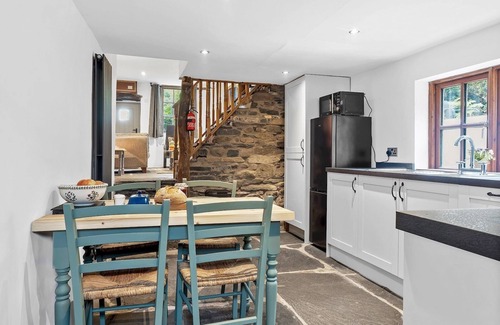 Penny Bridge House | Pass the Keys | Newly Renovated Lakeland Cottage