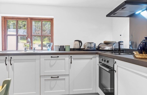 Penny Bridge House | Pass the Keys | Newly Renovated Lakeland Cottage