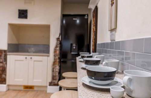 Church Stretton House | Pass the Keys | Spacious home, sleeps 9 - walker & cyclist retreat