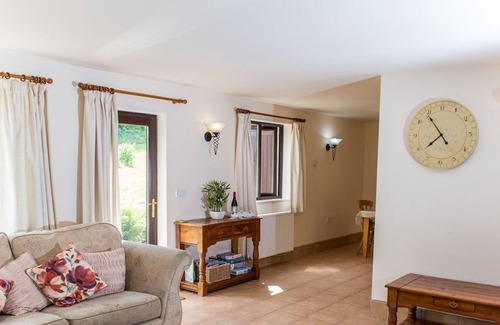 Tremain Cottage | Pass the Keys | Spacious cottage just outside Cardigan - Sleeps 5