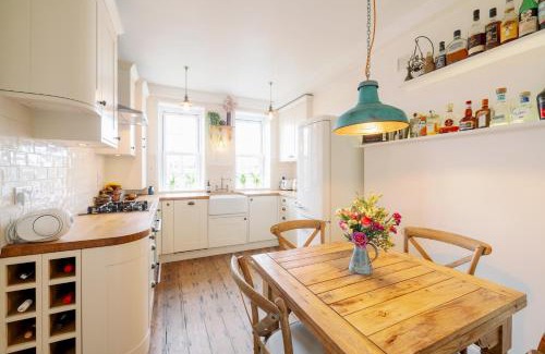 Finsbury Apartment | Pass the Keys Stylish Apartment in the heart of Clerkenwell