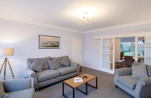 North Shields House | Pass the Keys | Tynemouth Your Home Away From Home