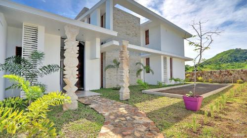 Nosy Be Villa | PASSOT HILLS