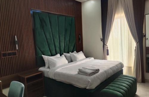 Nnewi Hotel | Passready Hotel and Suites Nnewi