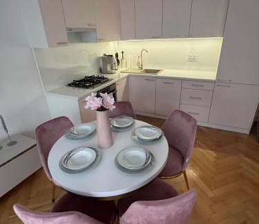 Klodzko Miasto Apartment | PasteLove