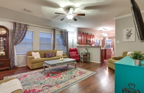 Denton County House | Patio, Pergola and Pool Access Aubrey Retreat!