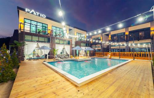Gyeongju Apartment | Patio Pool Villa