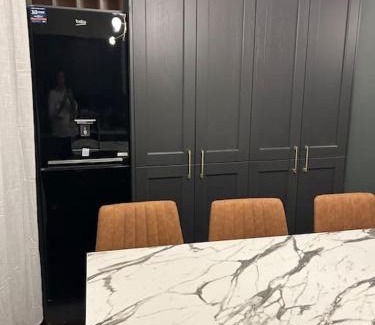 Cork City Centre Apartment | Patrick Street Townhouse