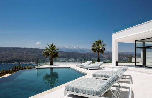 Pitharion Villa | Paul's Mansion
