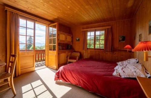 Alpe des Chaux Ski Chalet | Pauline