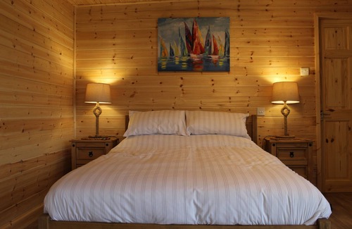 Hull Bed & Breakfast | Paull Holme Farm B&B