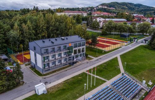 Kalwaria Zebrzydowska Hostel | Pawilon Sportowo Turystyczny Kalwarianka