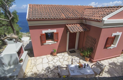 Gaios House | Paxos Sunrise SUPERIOR HOUSE SEA FRONT