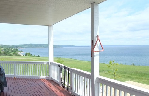 Boularderie Cottage | Peace and Comfort on Cape Breton's Bras d'Or Lakes: 3BR and 2Bath Dog Friendly