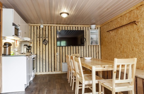 Hameenlinna Cottage | Peace and Privacy Travel - Aulanko Lake Hide-out