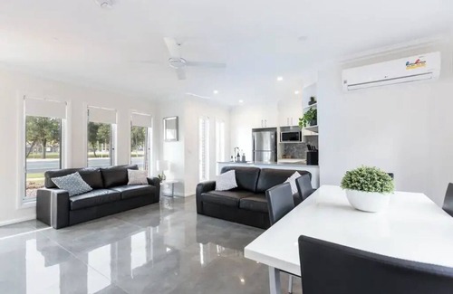 Wagga Wagga Apartment | Peace and tranquility in the heart of the CBD!