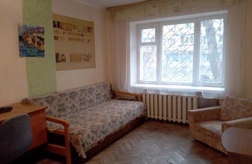Dniprovs'kyi District Apartment | Peace avenue