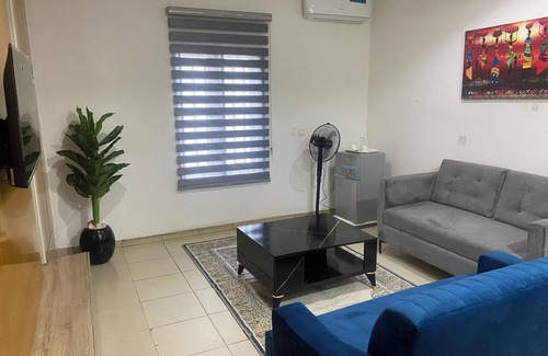 Abuja Apartment | Peace & Luxury apartment with fitness room, WiFi in fantastic Abuja