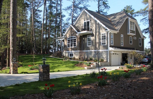 Carrollton House | Peace on the Brewers River.