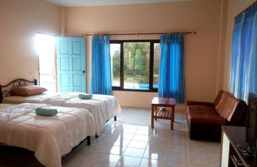 Khun Han Resort | Peace Pool Resort