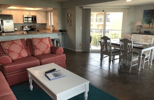 Indian Rocks Beach Condo | Peace.Quiet.Beach