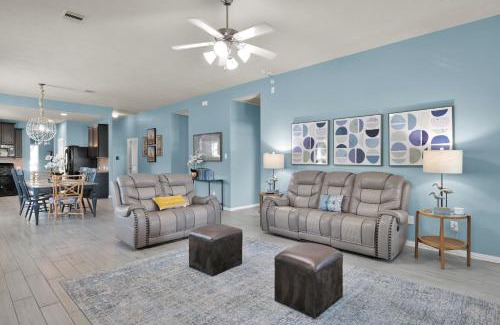 Conroe Villa | Peace, serenity and relaxation on the lake