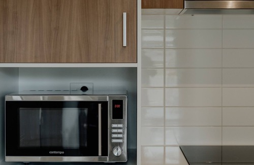 Turner Apartment | Peaceful 1-Bed Apartment Close to Lonsdale St