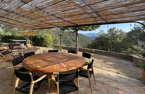 La Garde-Freinet Villa | Peaceful 2 bedroom villa with private pool