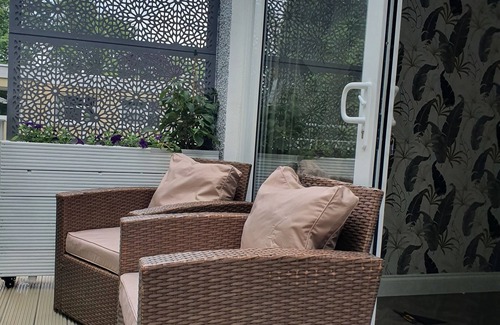 Blanefield Apartment | Peaceful 3 bedroom flat with large private balcony by West Highland Way