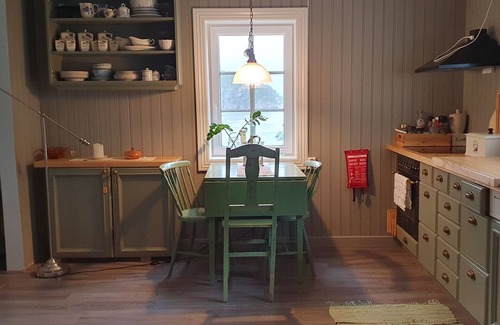 Naeroy House | Peaceful 4-bedroom house in Salsbruket