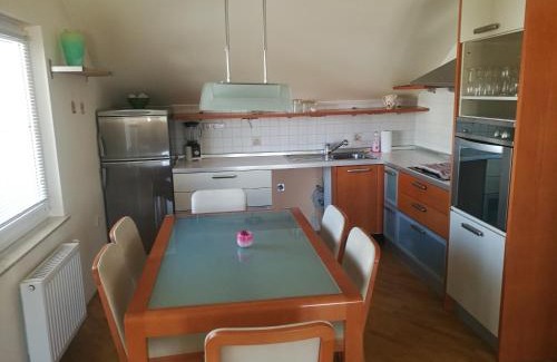 Maribor Apartment | Peaceful 4-room house in Maribor - bike-friendly